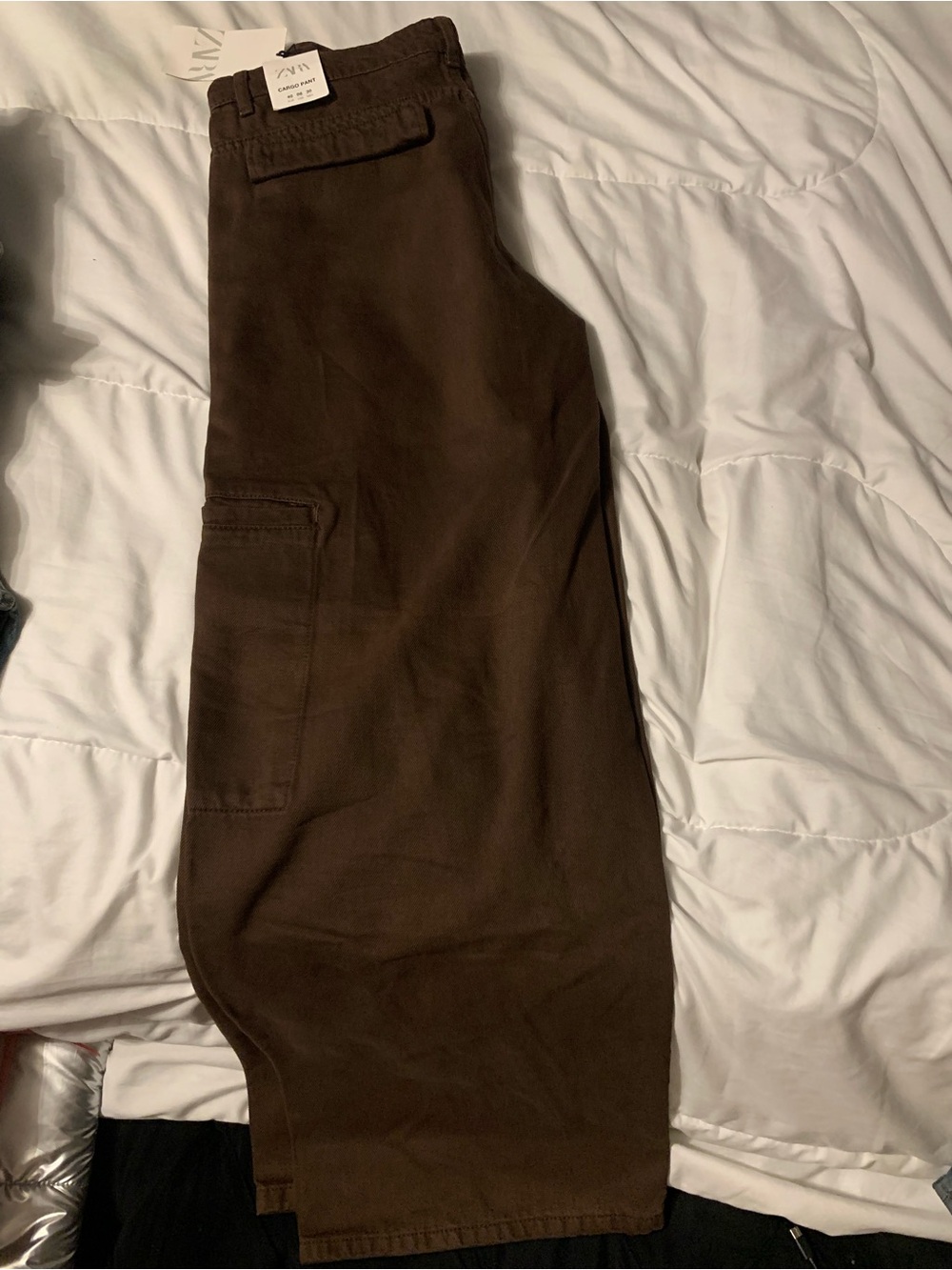 Zara Brown Wide-Leg Cargo Jeans - Picture 3 of 3
